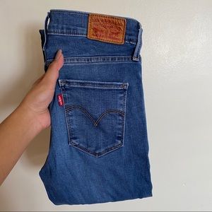 Levi’s 720 high rise super skinny jeans